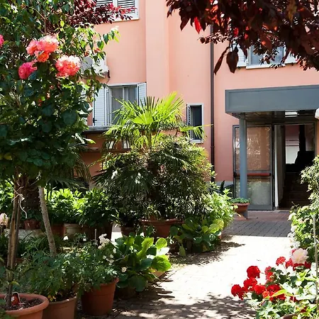 La Toscana Hotel